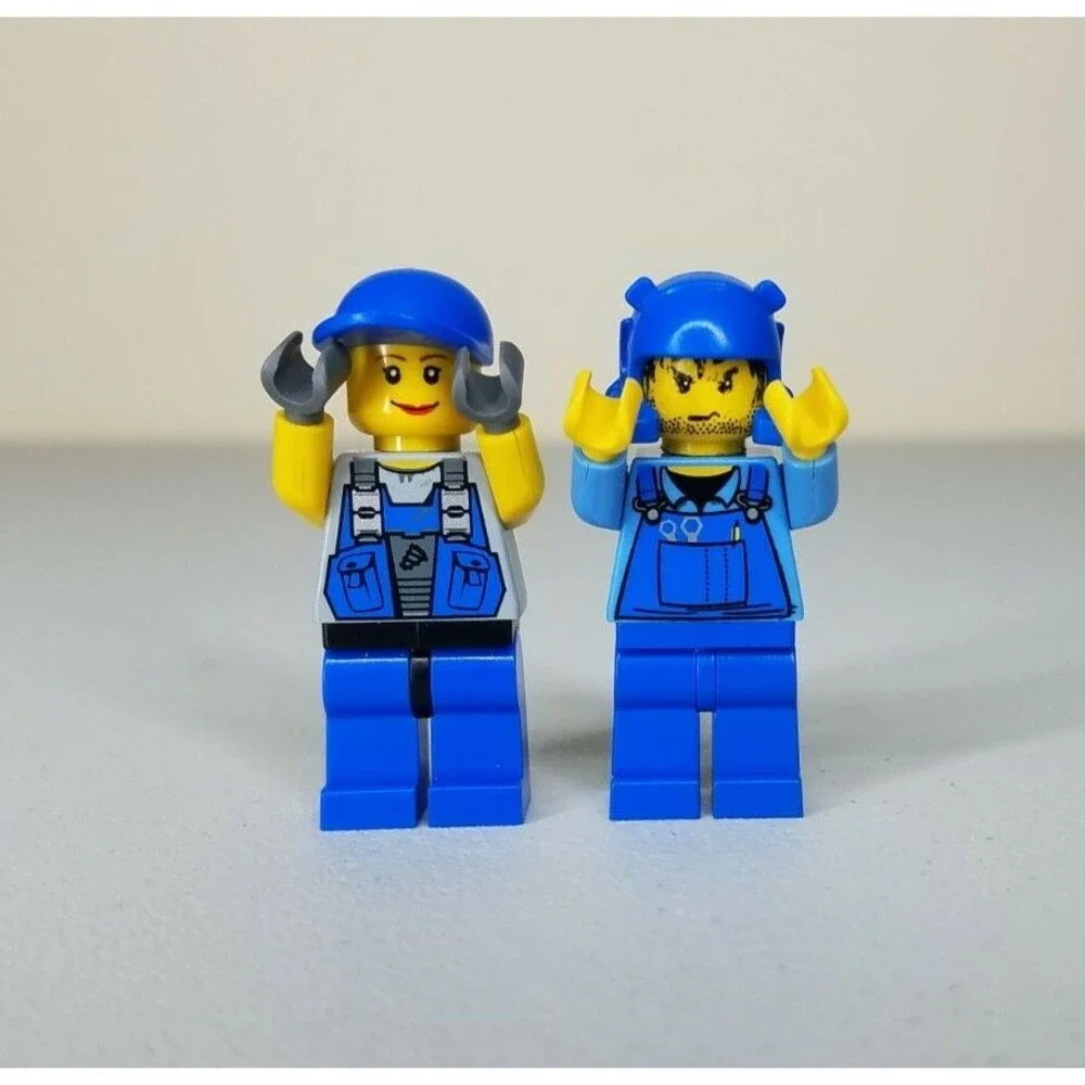LEGO Power Miner Lot of 2 Engineer Minifigures 2009